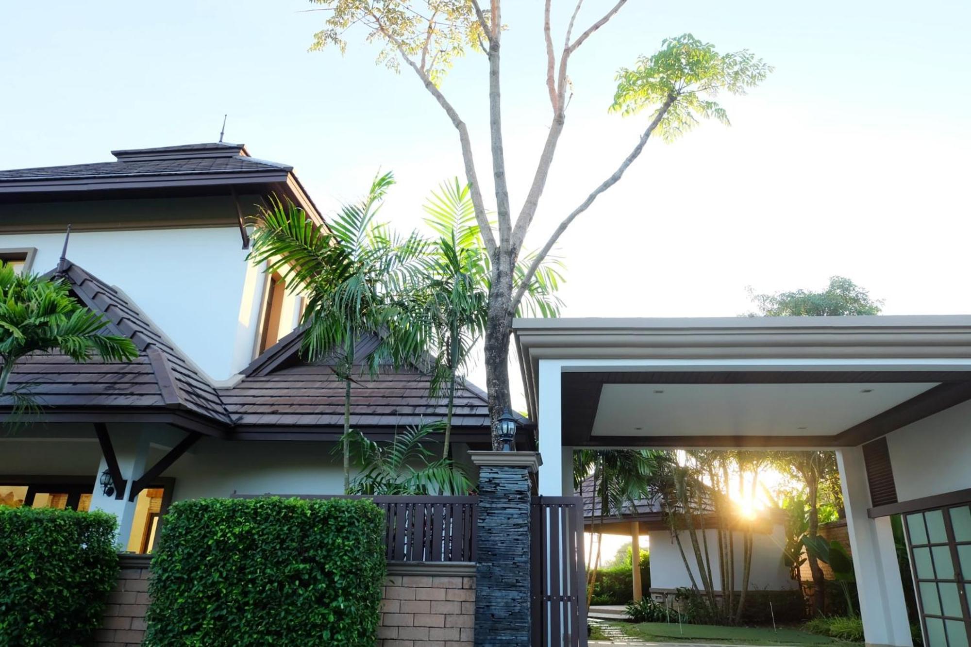 Ozone Villa Phuket Pa Khlok Buitenkant foto