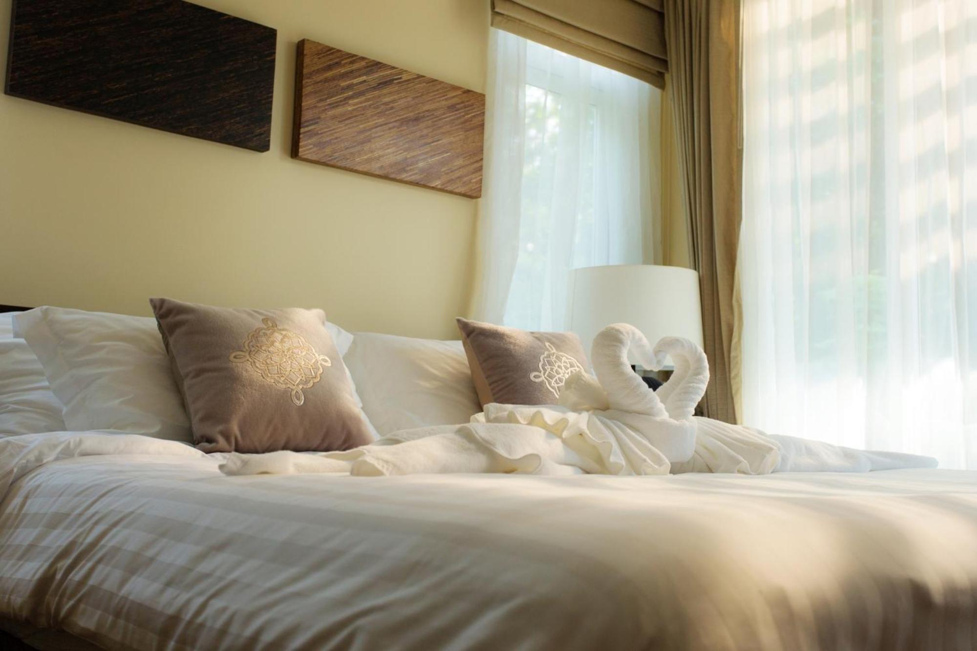 Ozone Villa Phuket Pa Khlok Buitenkant foto