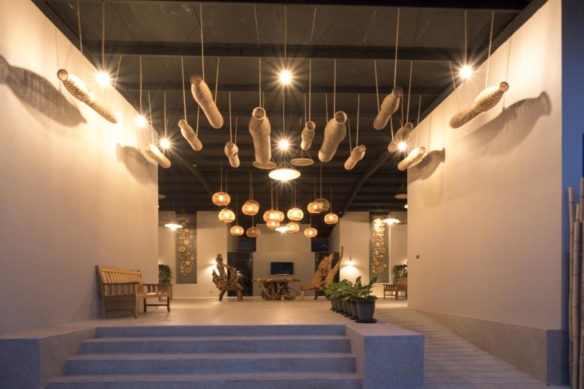 Ozone Villa Phuket Pa Khlok Buitenkant foto